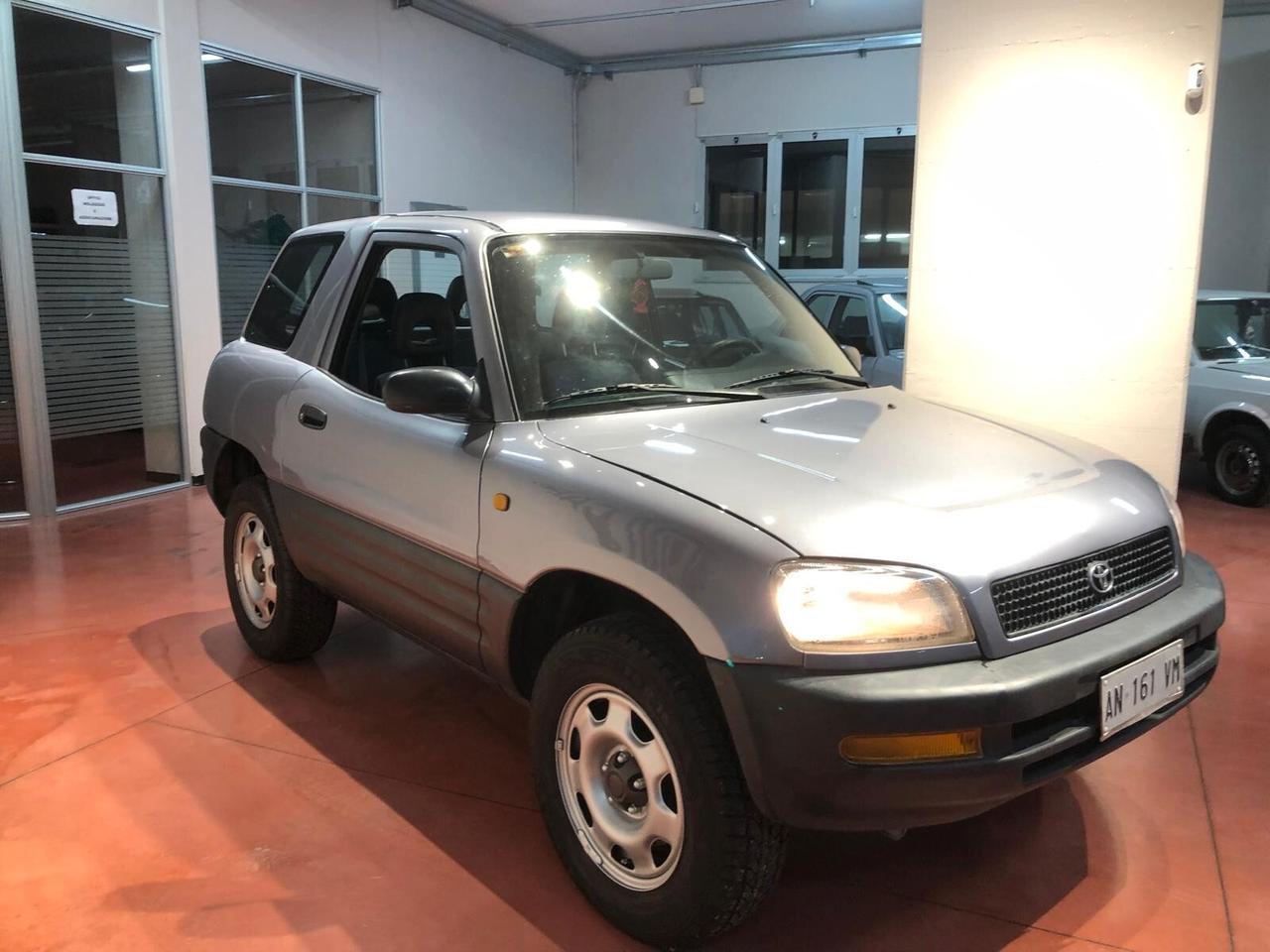 Toyota RAV 4 2.0i 16V cat 3 porte