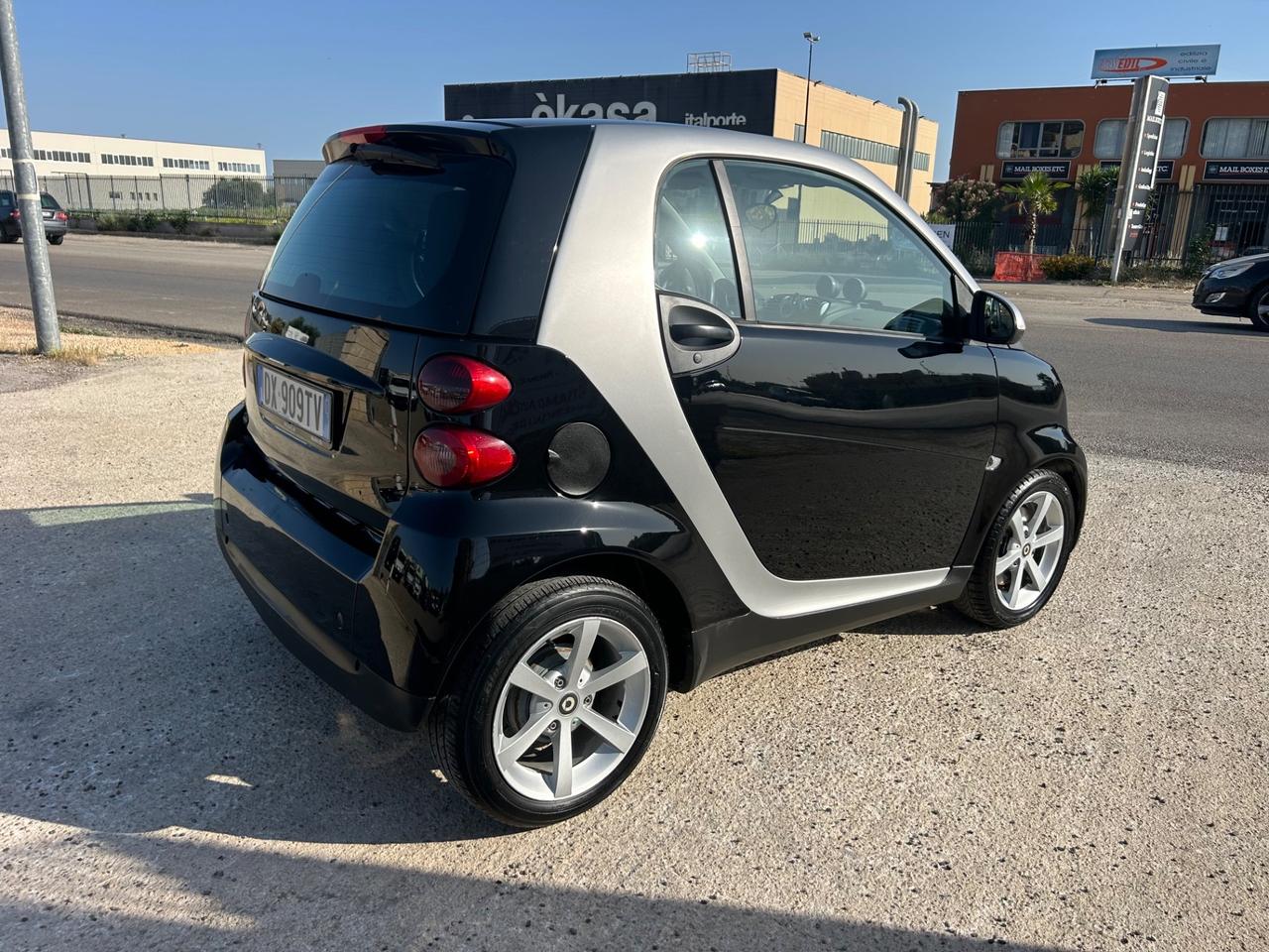 Smart ForTwo 800 33 kW coupé passion cdi