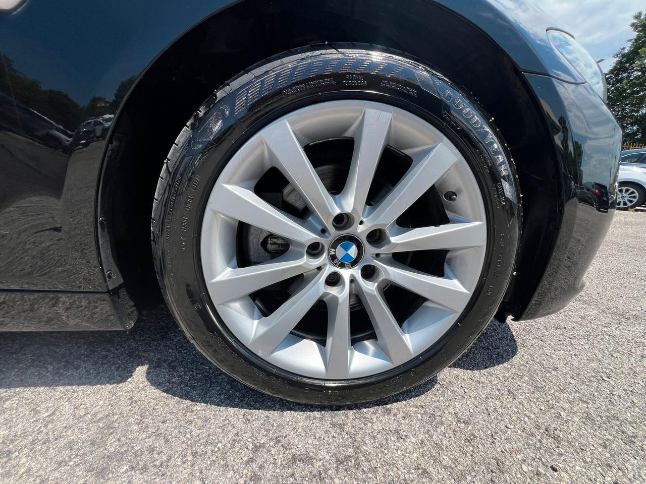 BMW 520d TOURING BUSINESS