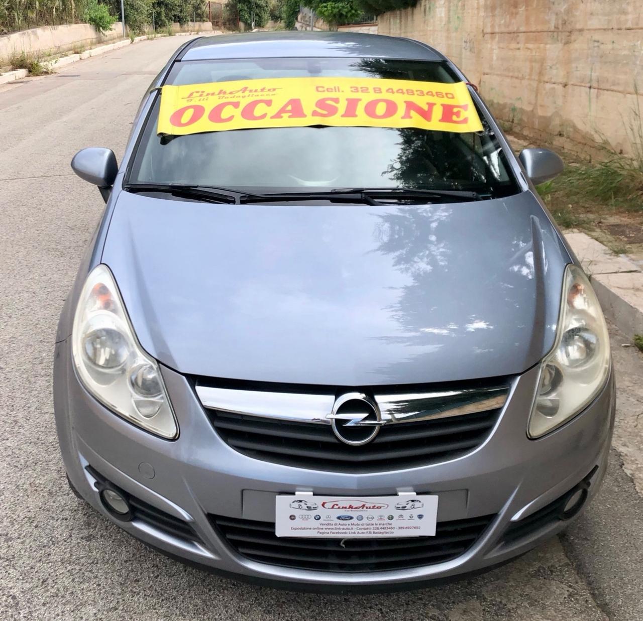 Opel Corsa 1.2 5 porte Club 80CV-2008
