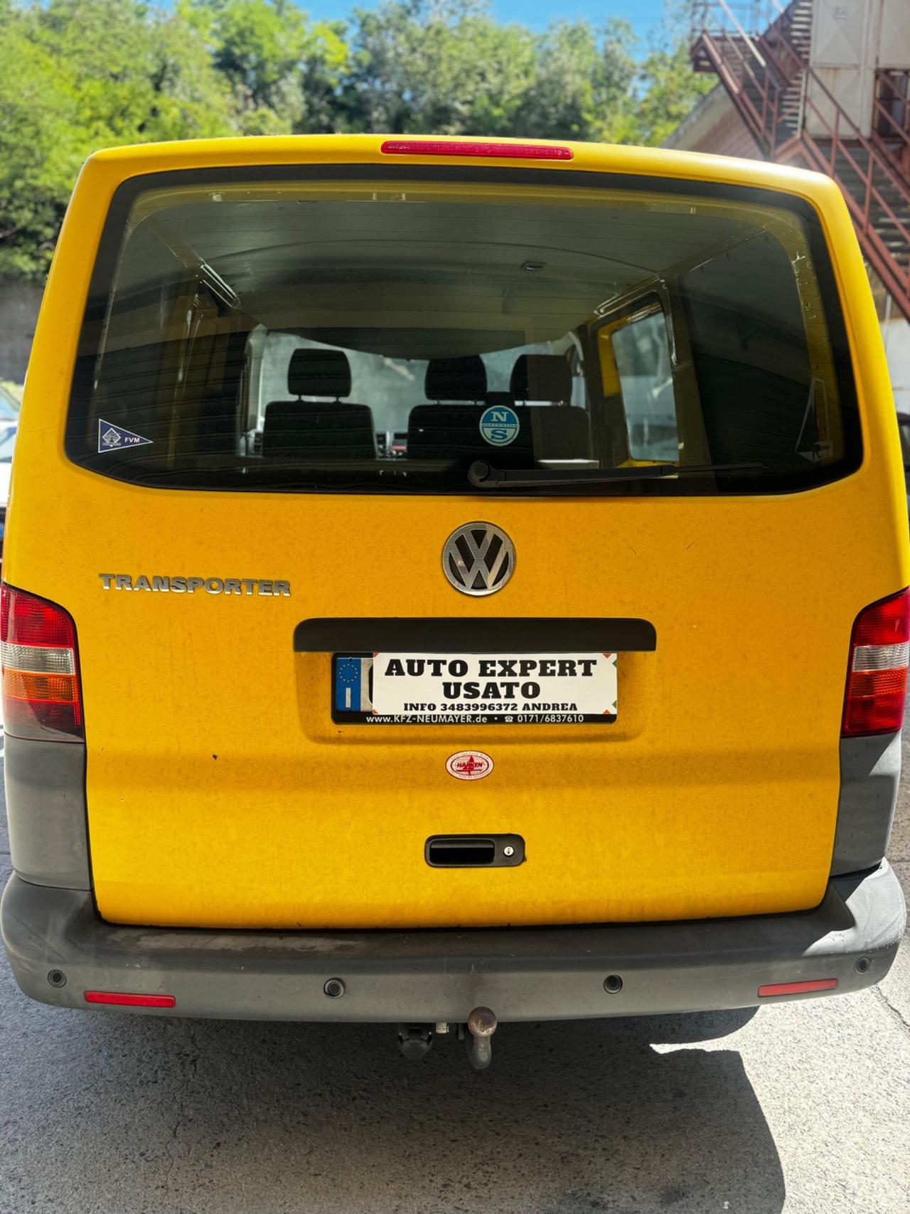 Volkswagen Transporter T5 California 1.9 TDI 2009