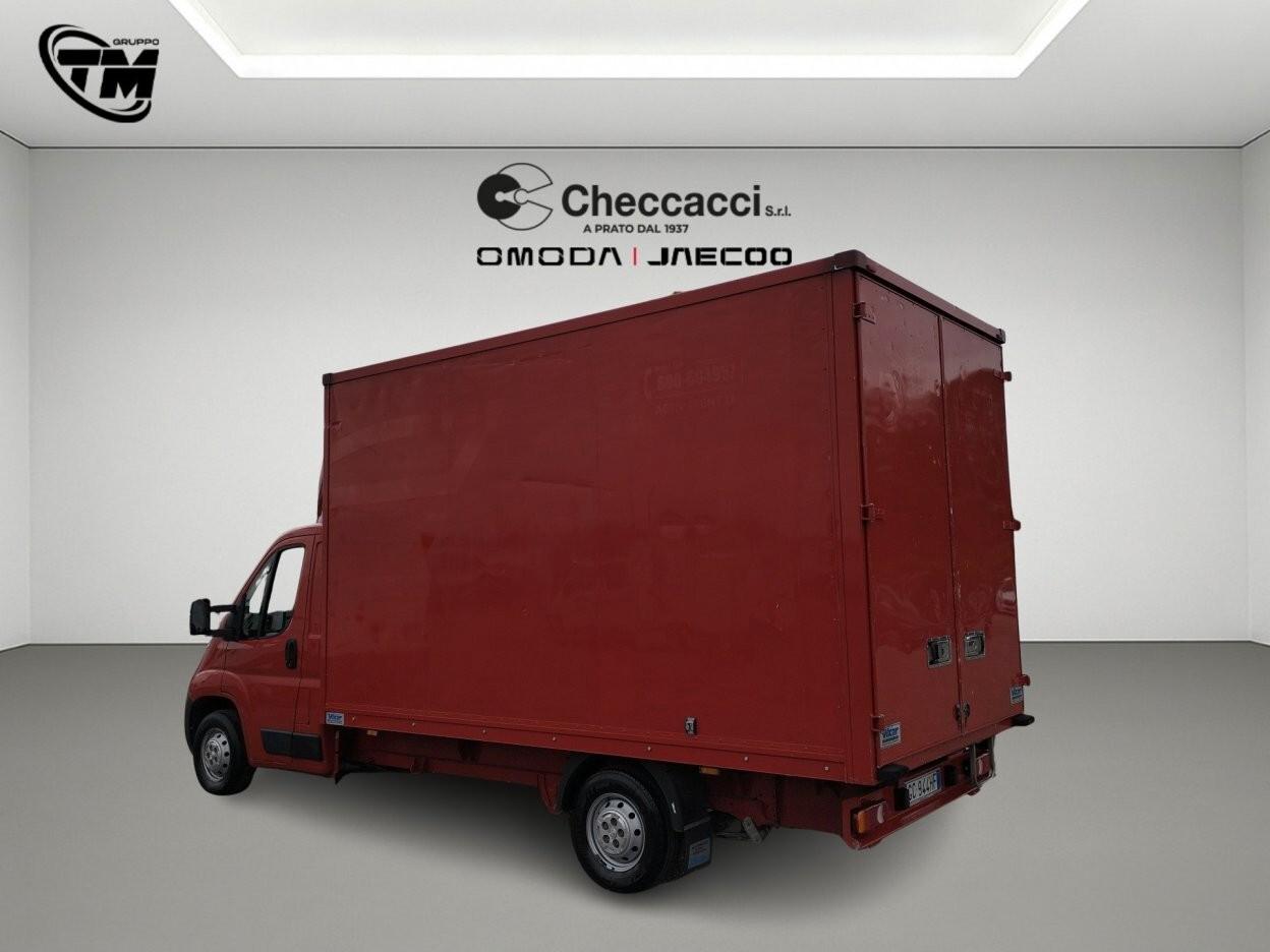 Peugeot Boxer 335 2.2 BlueHDi 140 S&S PLM Cabinato