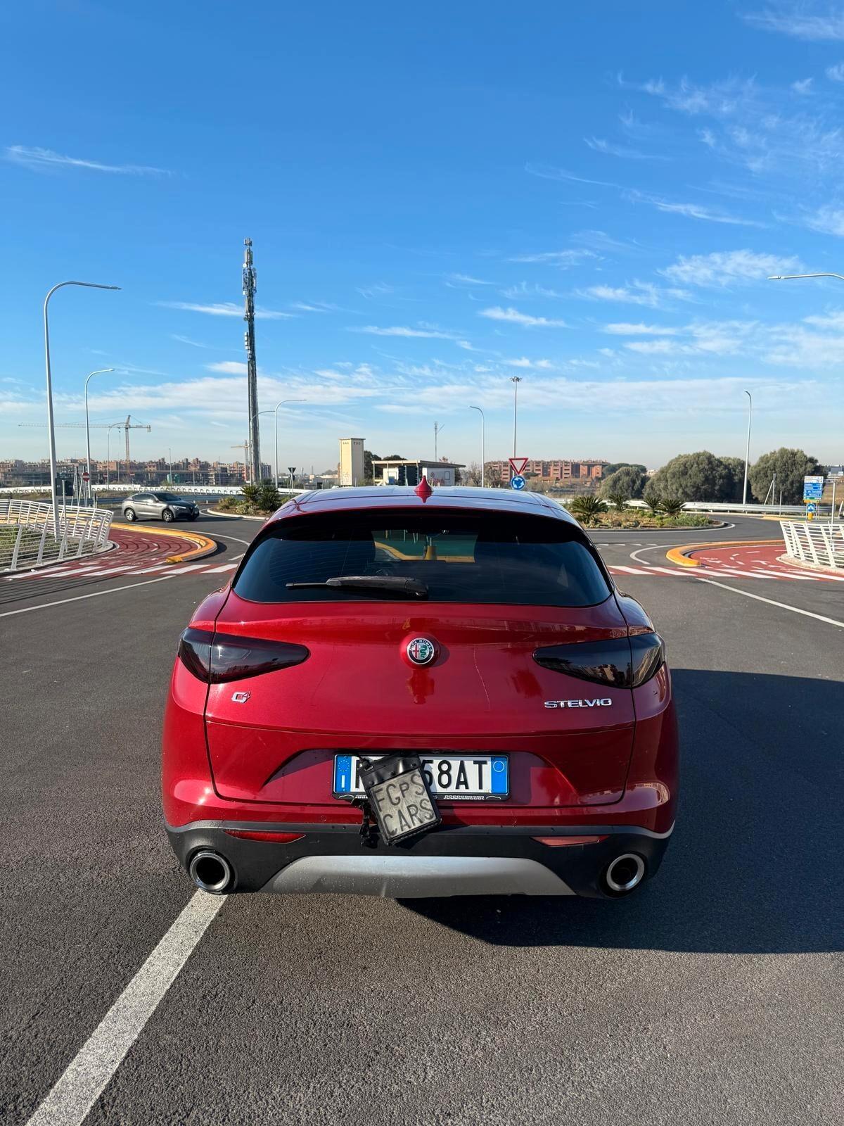 Alfa Romeo Stelvio 2.2 Turbodiesel 210 CV AT8 Q4 Super