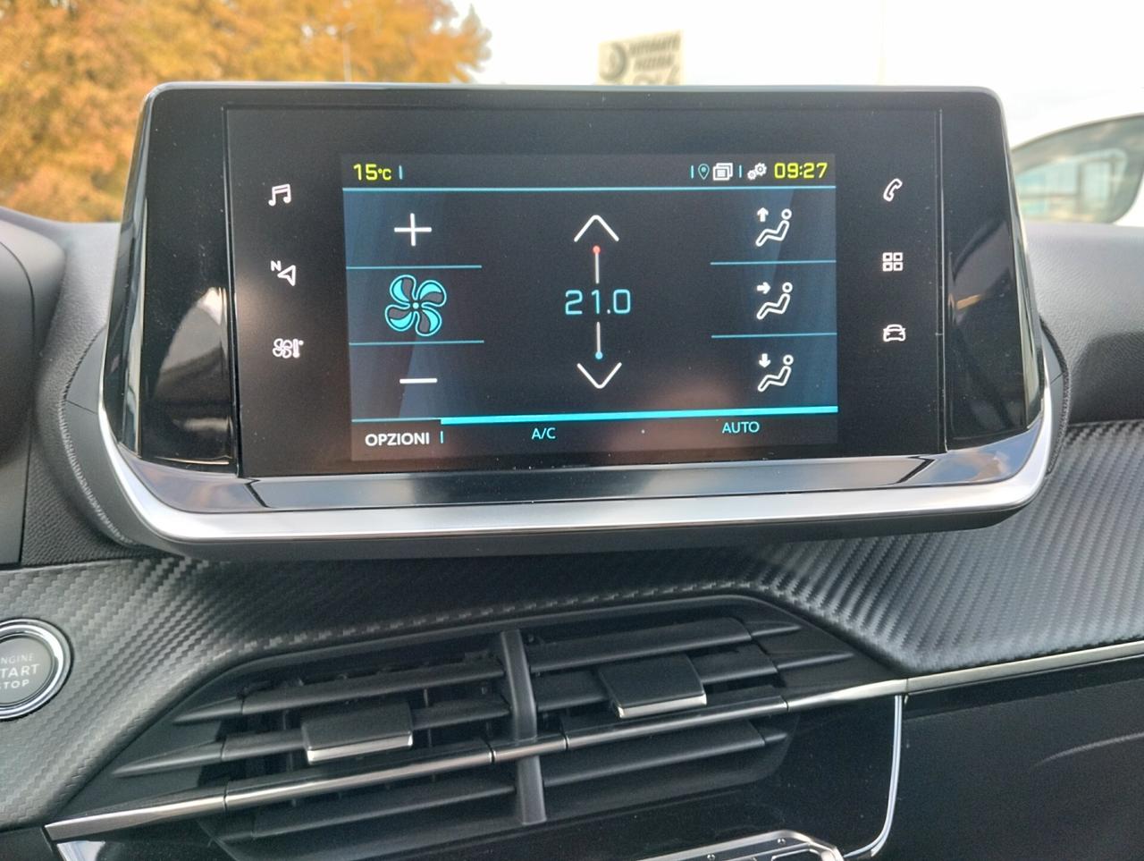 Peugeot 208 motore elettrico 136 CV 5 porte E-Style