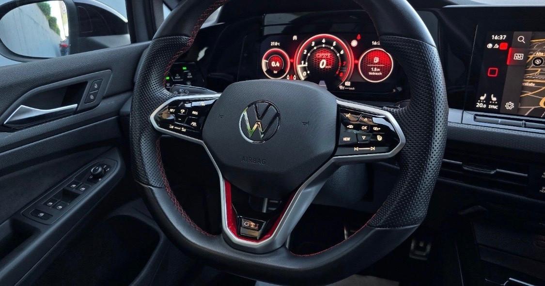 Volkswagen Golf GTI DSG 2.0 TSI 245cv