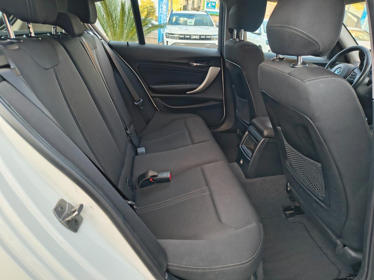 BMW SERIE 1 116 DIESEL SPORT 130.000 KM 2016
