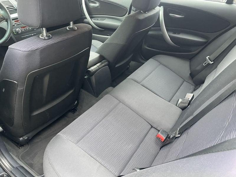 BMW Serie 1 116 eletta 5 porte IDONEA NEOPATENTATI