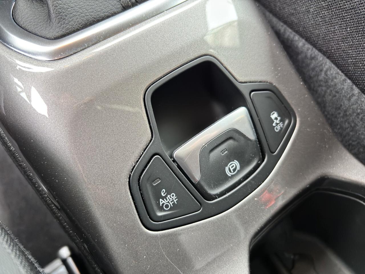 Jeep Renegade 1.5 Turbo 130cv MHEV Limited