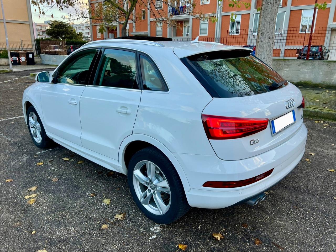 Audi Q3 2.0 TDI 150 CV quattro S tronic Sport