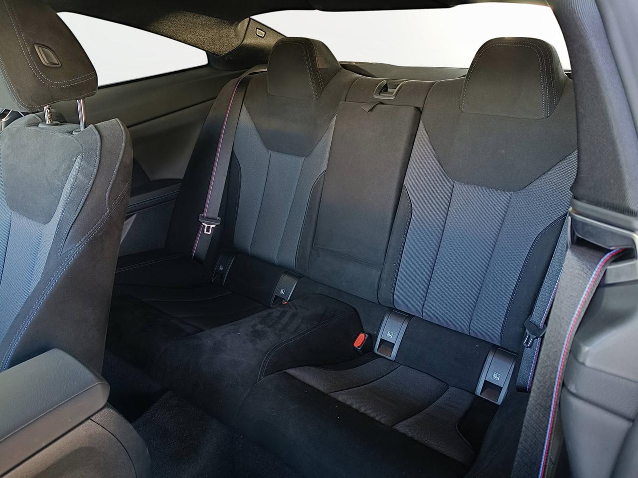 BMW Serie 4 G22 LCI 2024 Coupe - 420d Coupe mhev 48V xdrive MSport Pro auto