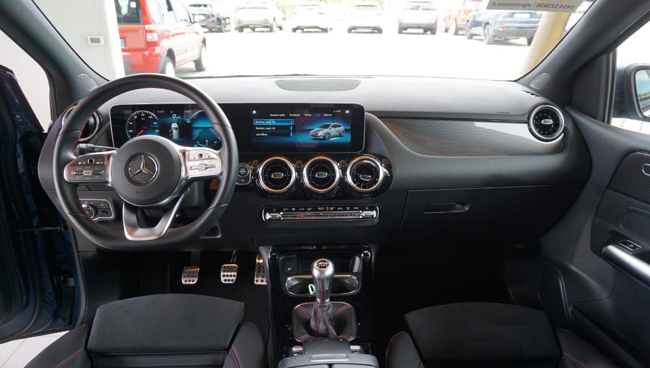 Mercedes B 180 Premium AMG