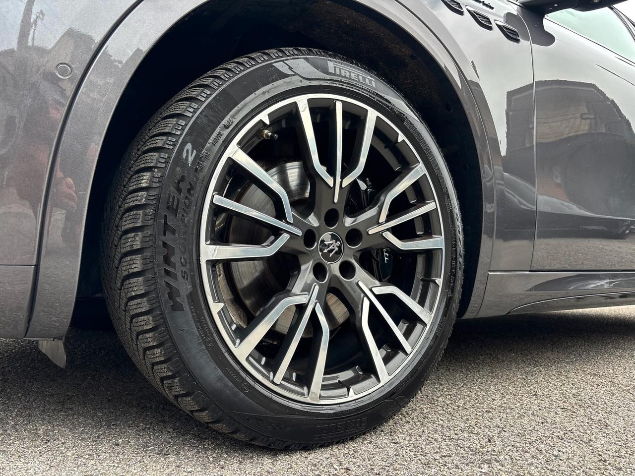 Maserati Grecale MHEV 330 CV AWD Modena FULL TETTO APPROVED