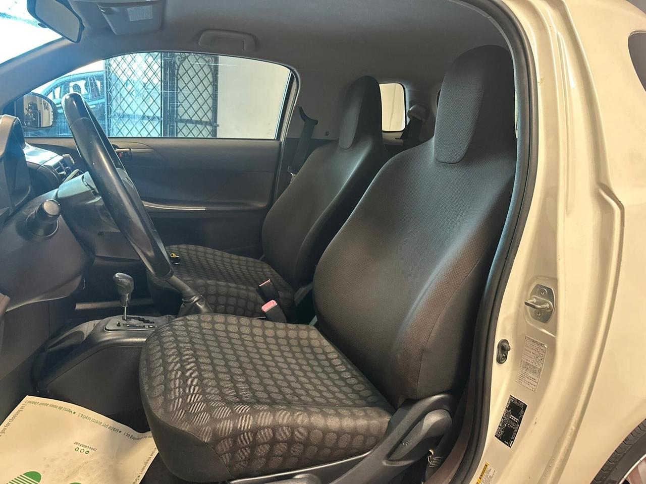Toyota iQ 1.0 Multidrive Versione Lancio