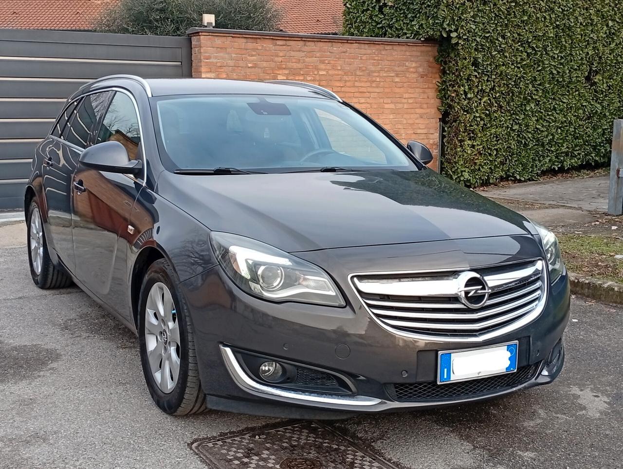 Opel Insignia 2.0CDTI Ecopower Cosmo 2015 Full TRATTABILE