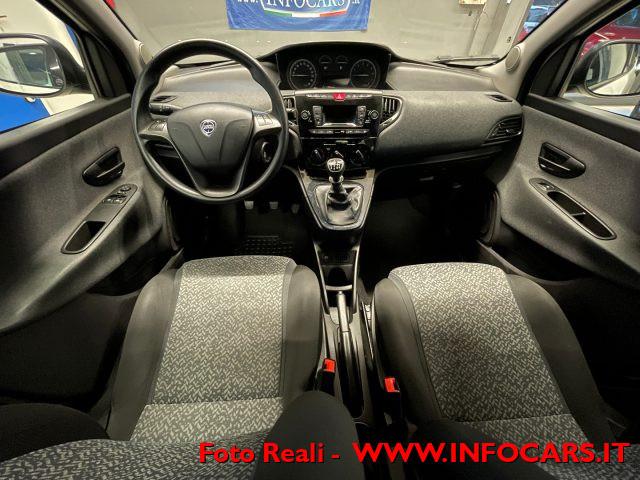 LANCIA Ypsilon 1.0 FireFly 5 porte PROMO ! Hybrid Ecochic Silver
