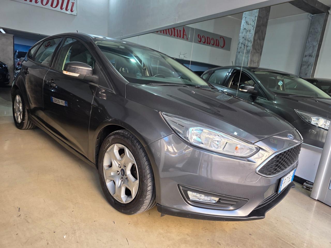 Ford Focus 1.5 TDCi 95cv TITANIUM 1 PROPRIETARIO