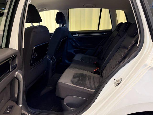 VOLKSWAGEN Golf Sportsvan 1.6 TDI 110CV Highline GANCIO Navi DAB+