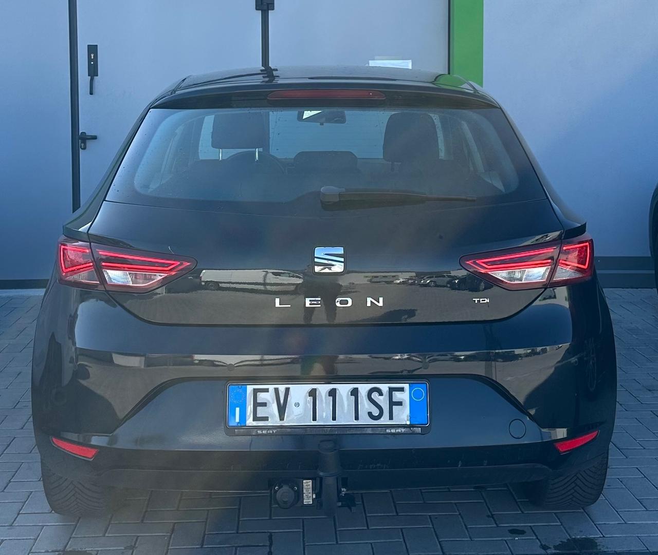 Seat Leon 1.6 TDI 105 CV ADATTA A NEOPATENTATI