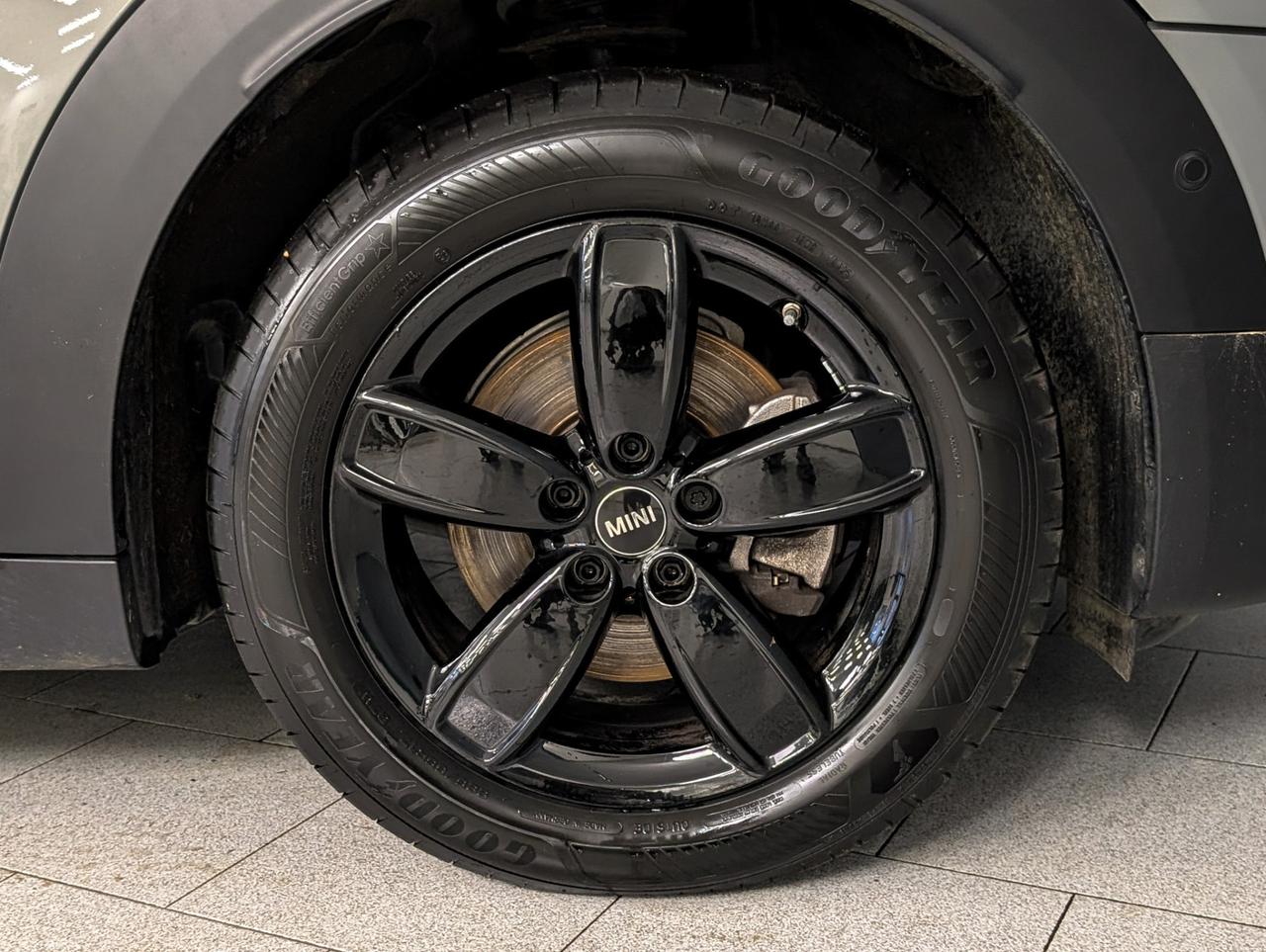 Mini 1.5 Cooper Essential