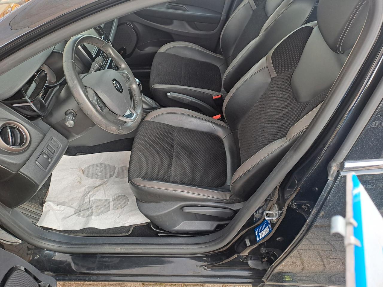 Renault Clio 1.2 75CV 5 porte Life