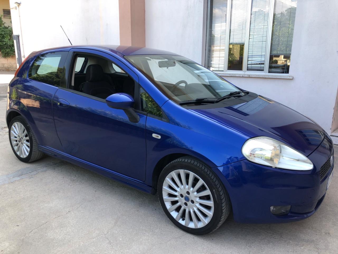 Fiat Grande Punto Grande Punto 1.4 Starjet 16V 3 porte Dynamic