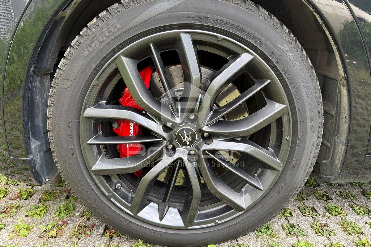 MASERATI Levante V6 Diesel 275 CV AWD Gransport
