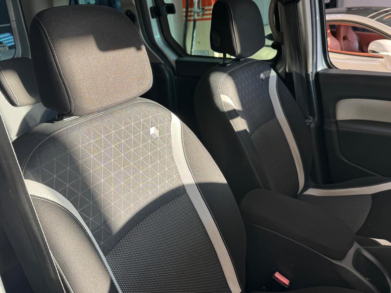 Renault Kangoo 1.5 dCi 90CV Limited AUTOCARRO FATTURABILE 5 POSTI PERFETTO!!!