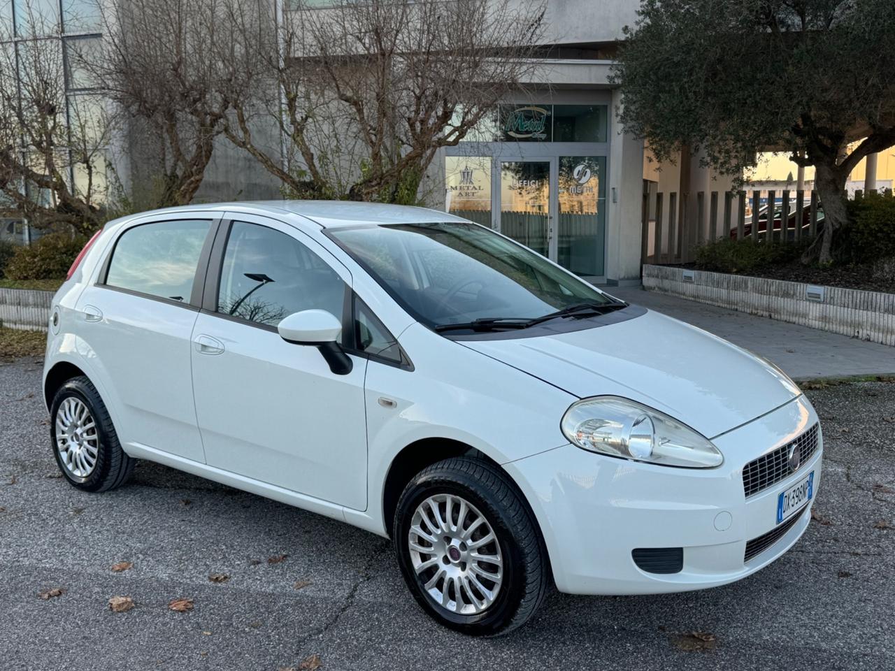 Fiat Grande Punto 1.4 78cv Bnz Metano 2024 Neopatentati