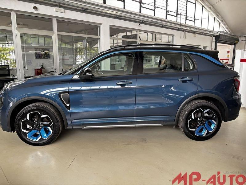 Lynk & Co 01 HEV