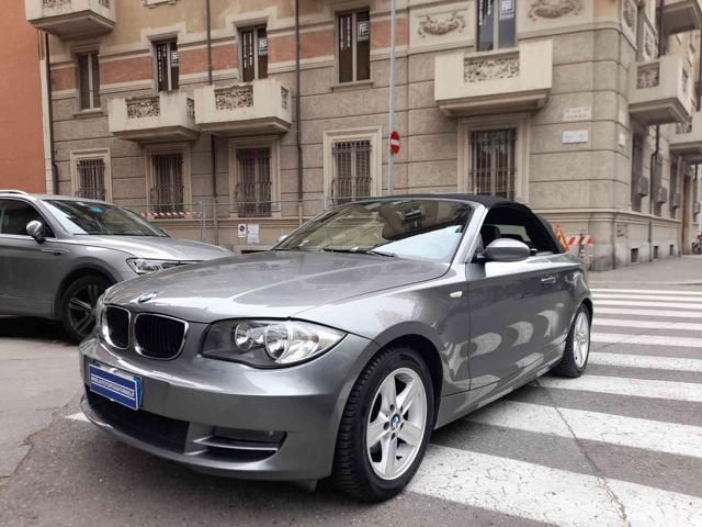 BMW 118 d Cabrio Attiva PELLE-AUTOMATICA-NAVI!!!
