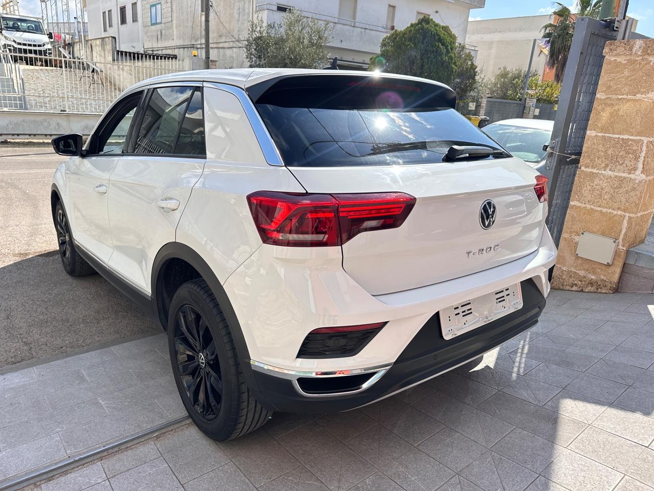 Volkswagen T-Roc 2.0 TDI SCR 150 CV DSG-2021-18”/PARK