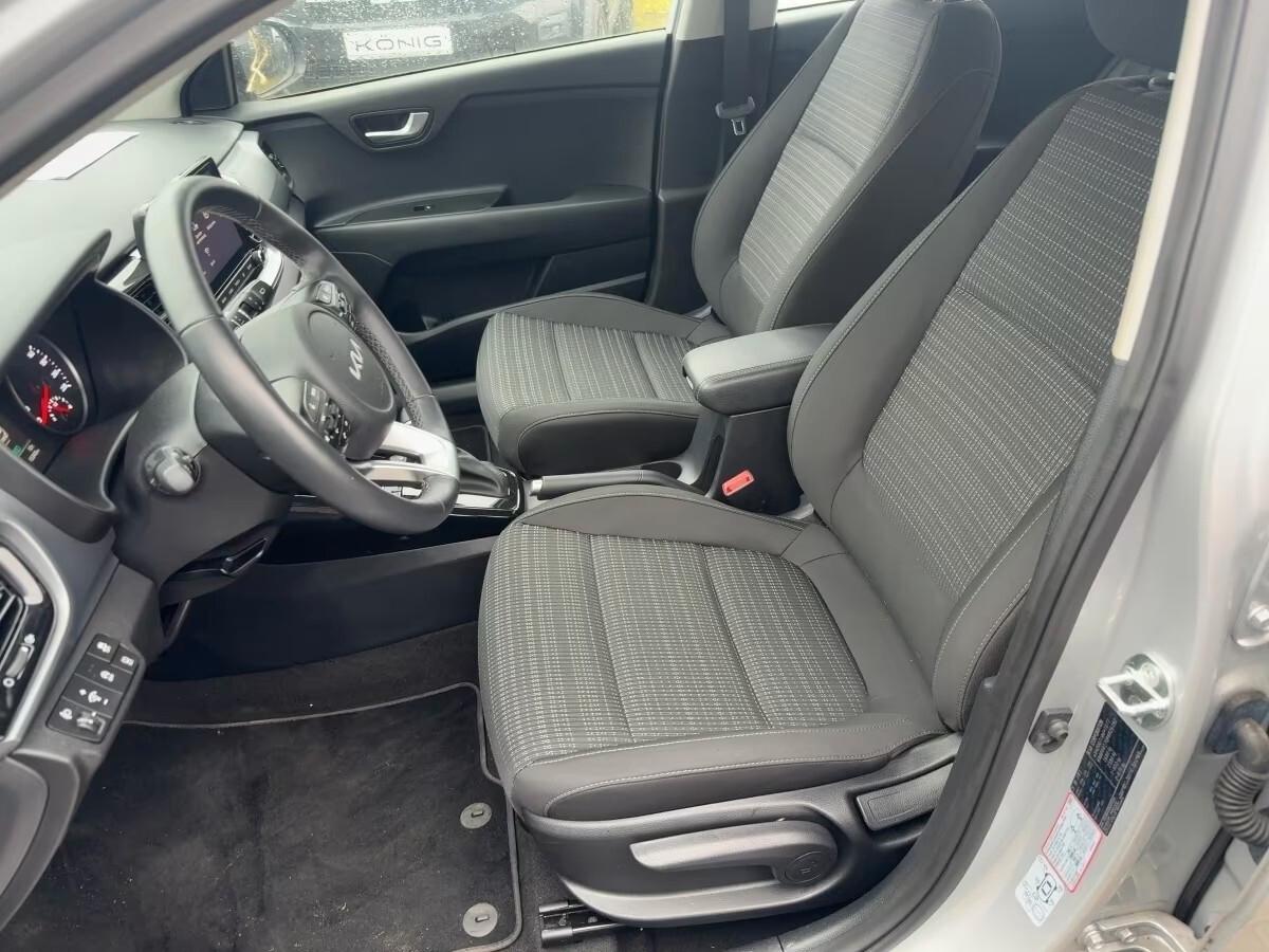 Kia Stonic 1.0 T-GDi 100 CV MHEV MT GT Line ok neo patentati