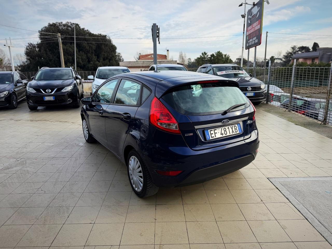 Ford Fiesta 1.4 TDCi 70CV 5 porte Titanium