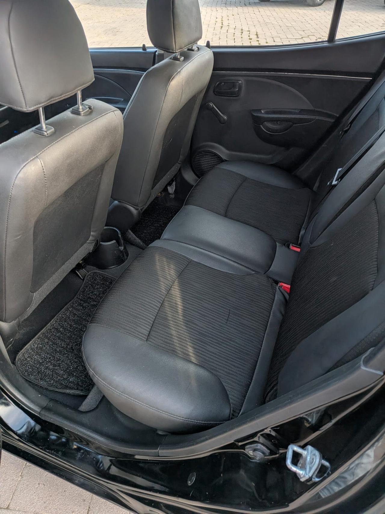 Kia Picanto 1.0 12V Life Bi-Fuel
