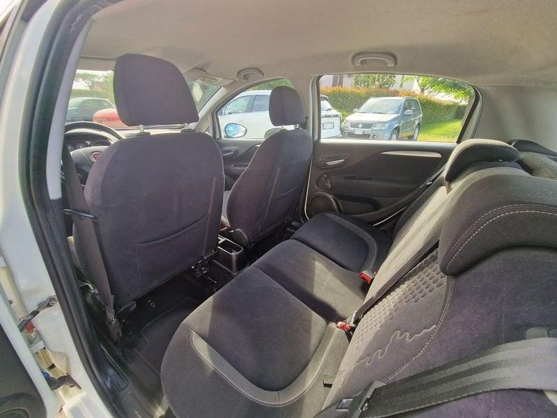 FIAT Punto 1.4 Natural Power Street 77cv