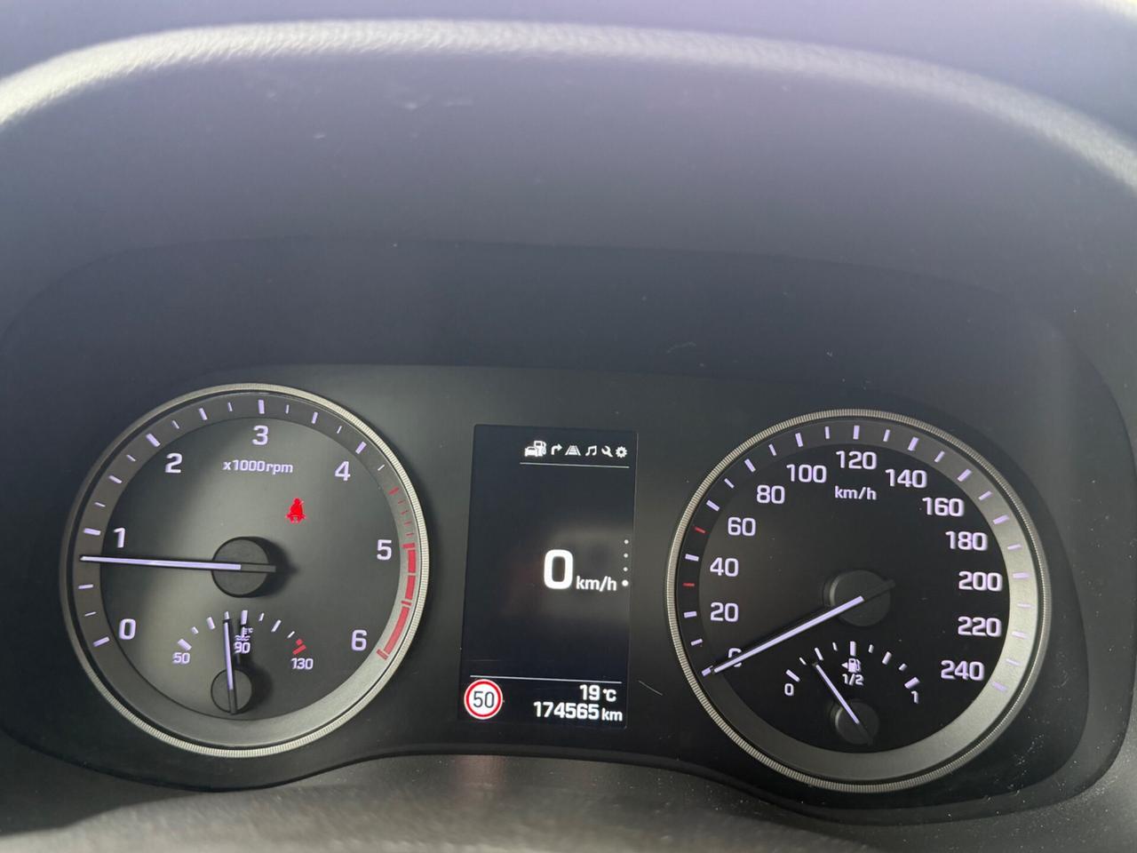 Hyundai Tucson 1.7 CRDi XPossible Garanzia 12 Mesi