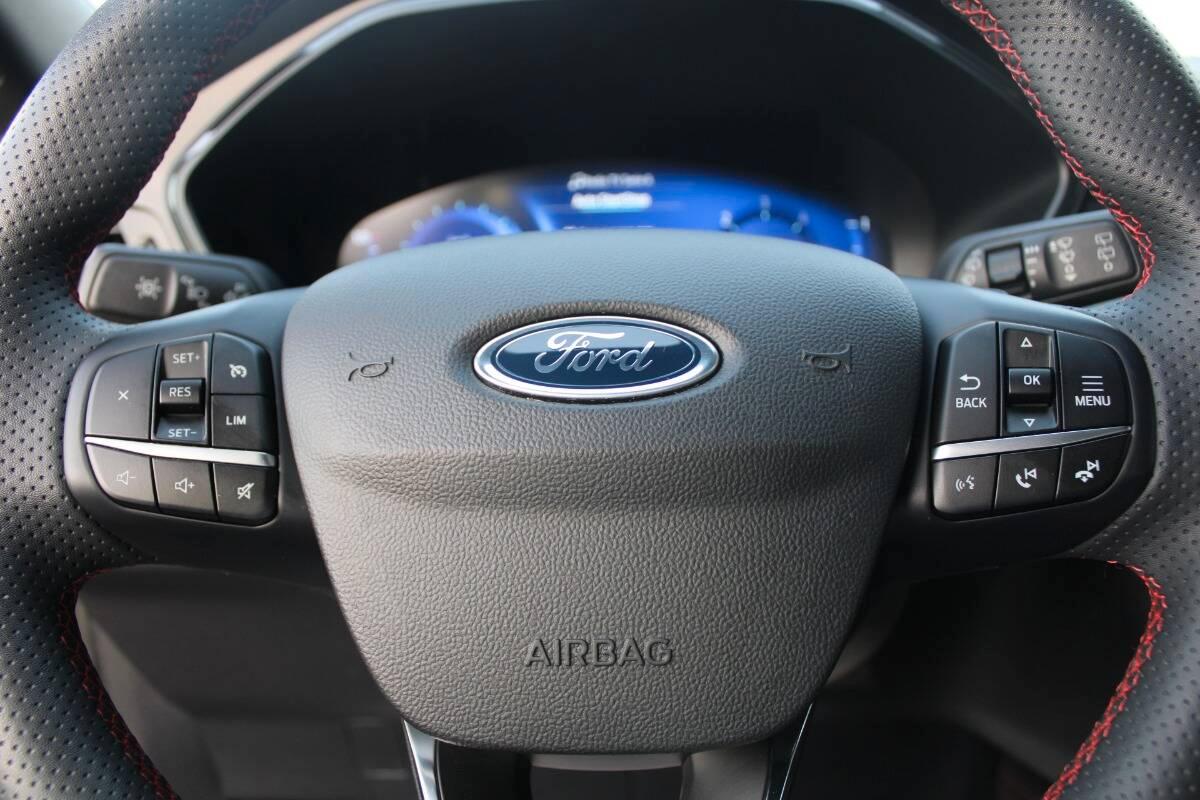 Ford Kuga 2.0 ecoblue ST-Line 2wd 120cv AUTO con CarPlay