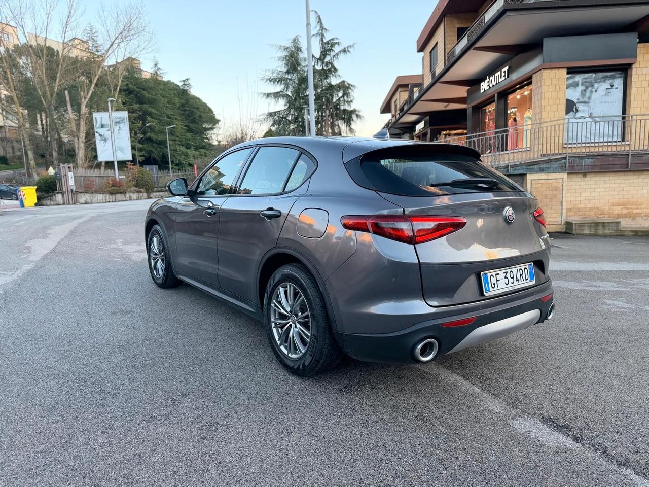 Alfa Romeo Stelvio 2.2 Turbodiesel 160 CV AT8 RWD Business 2021