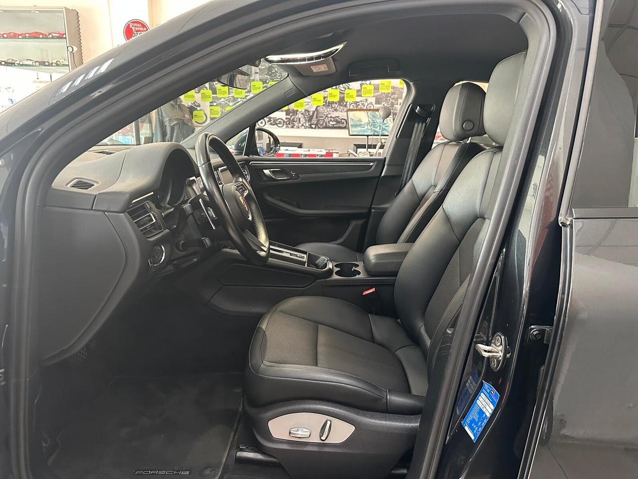 Porsche Macan 2.0 UNICOPROPRIETARIO