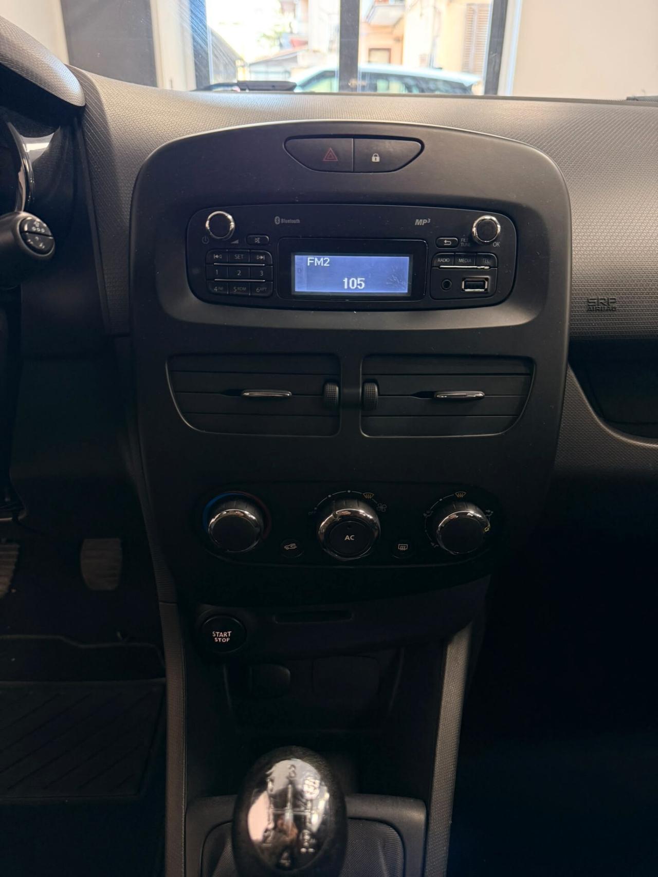 Renault Clio 1.5 dCi 8V 75CV 5 porte