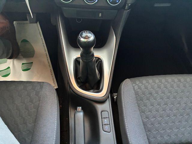 TOYOTA Yaris 1.0 5 porte Active