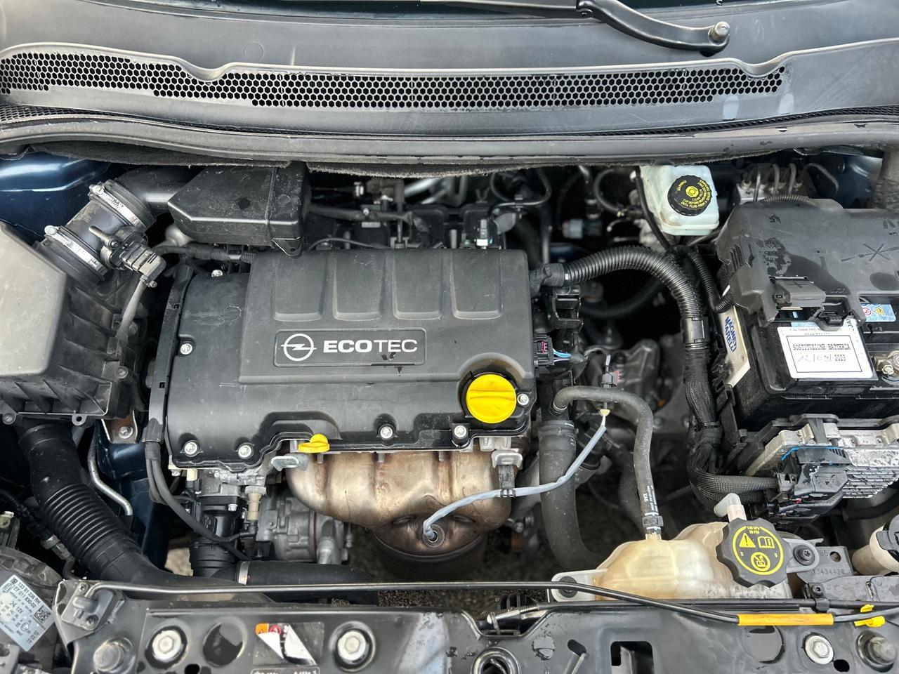 Opel Corsa 1.2 5 porte