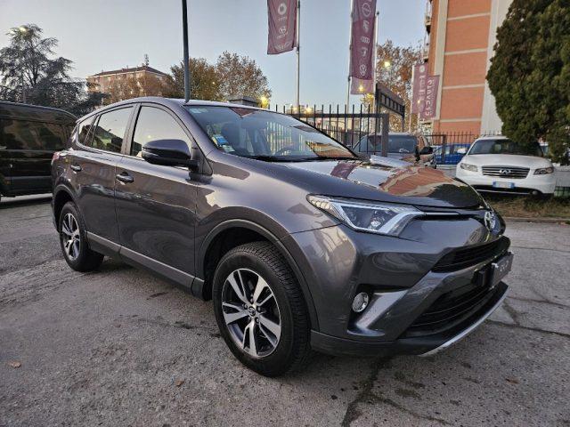 TOYOTA RAV 4 MY23 RAV4 2.0 D-4D 2WD Business