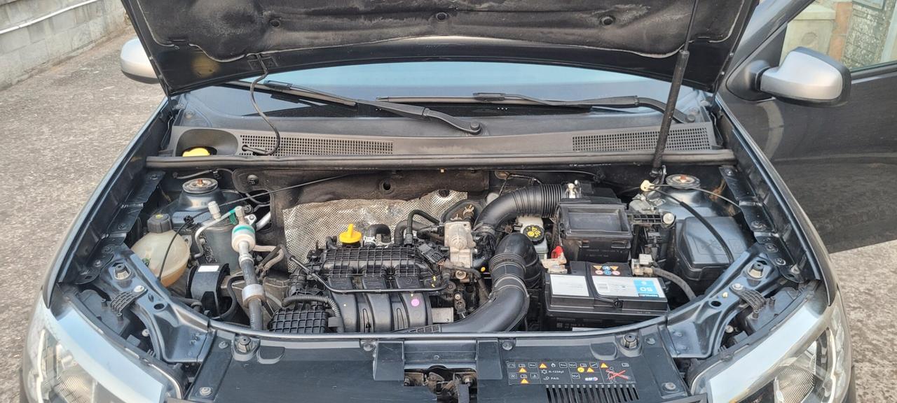 Dacia Sandero 1.0 SCe NEOPATENTATA OK, UNICO PROPRIETARIO.