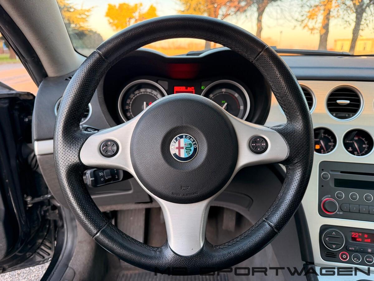 Alfa Romeo Brera 2.4 JTDm 20V 210CV SKY VIEW - GARANZIA