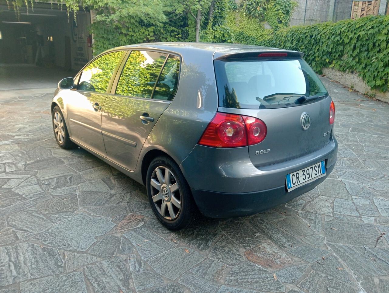 VW Golf V 2.0TDI 16V 140CV 5p. Sportline