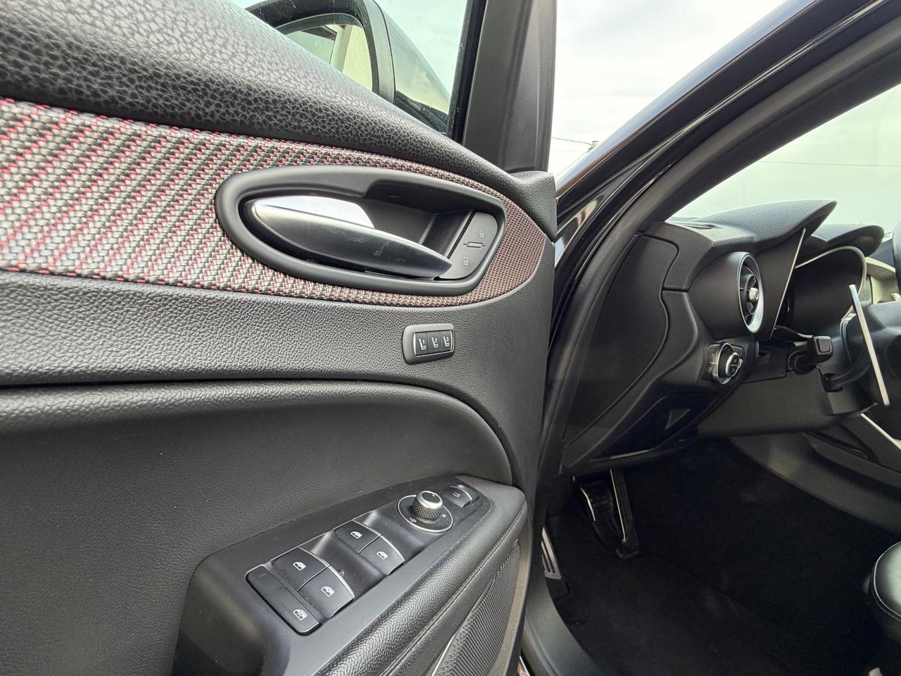 Alfa Romeo Stelvio 2.2 160 CV COMPETIZIONE