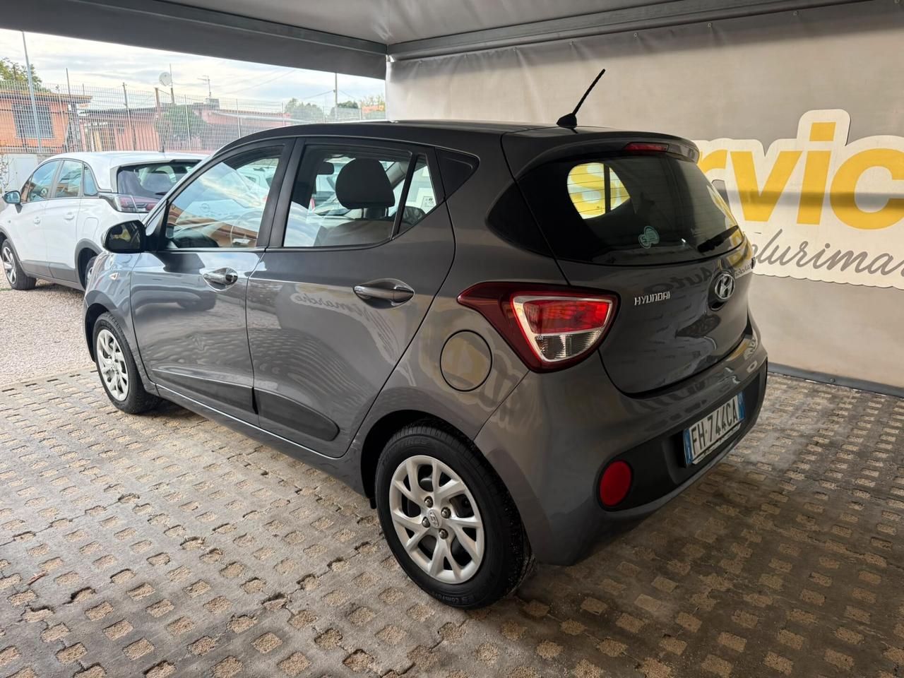Hyundai i10 1.0benzina