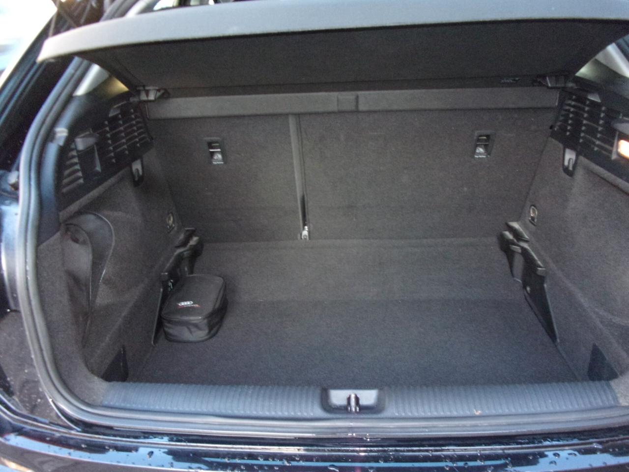 Audi Q2 35 TFSI Admired Advanced