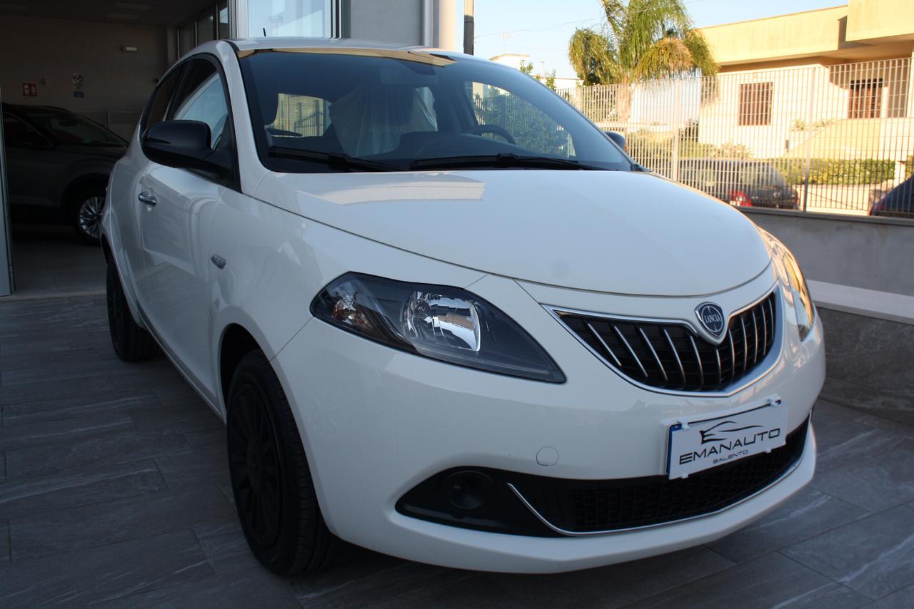 LANCIA YPSILON 1.0 HYBRID 70CV " 878KM "